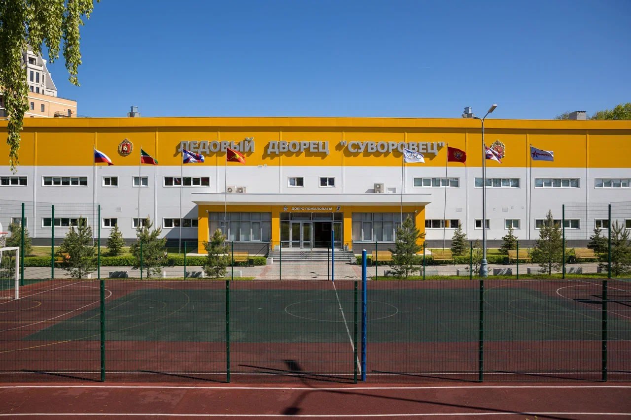 ЛД "Суворовец"