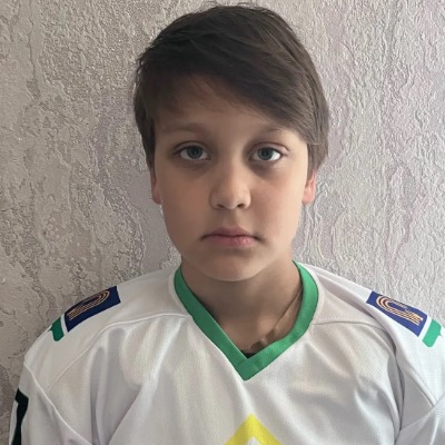 Файзуллин Айнур