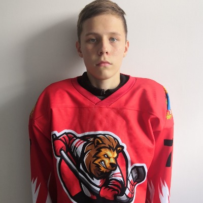 Хомутков Артем