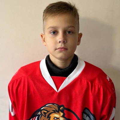 Антонов Денис